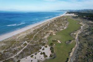 Te Arai (South) 7th Back Aerial